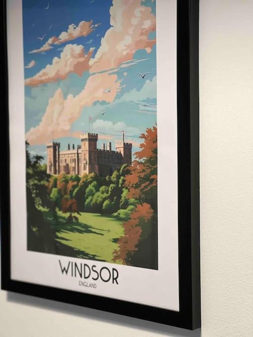 Beautiful Windsor 2 Bed, Perfect Location, 5 Mins Walk To Centre, Free Parking, Legoland, Ascot Apartment ภายนอก รูปภาพ