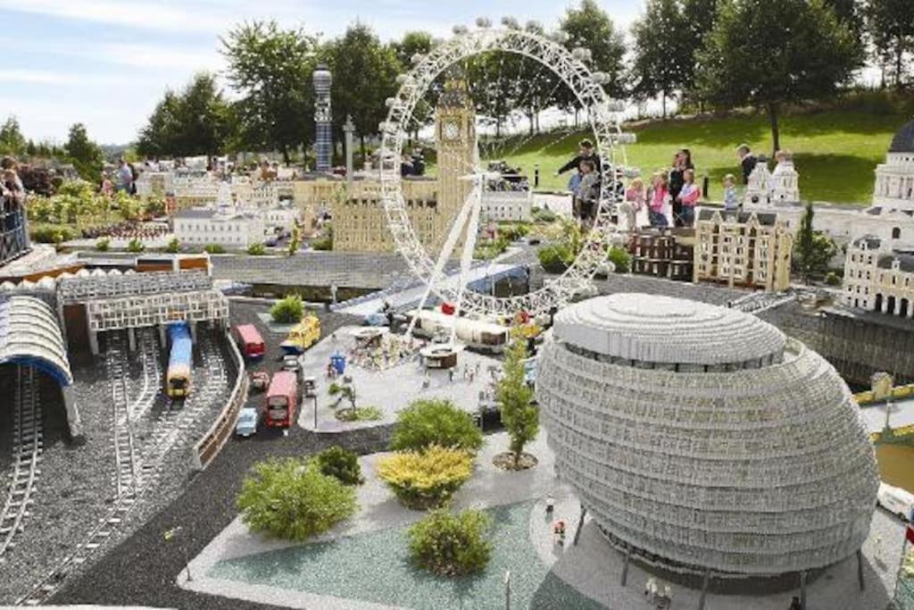 Beautiful Windsor 2 Bed, Perfect Location, 5 Mins Walk To Centre, Free Parking, Legoland, Ascot Apartment ภายนอก รูปภาพ